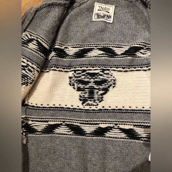 TNA | Lambswool Knit Sweater - Picture 5 of 8